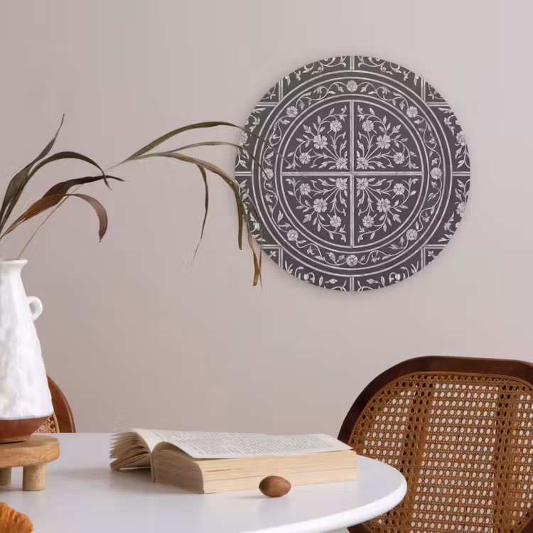 Patroon - Bloemmotief - Decoratie - Klassiek - Zwart Akoestische PET Vilt - Rond klein -sfeer3