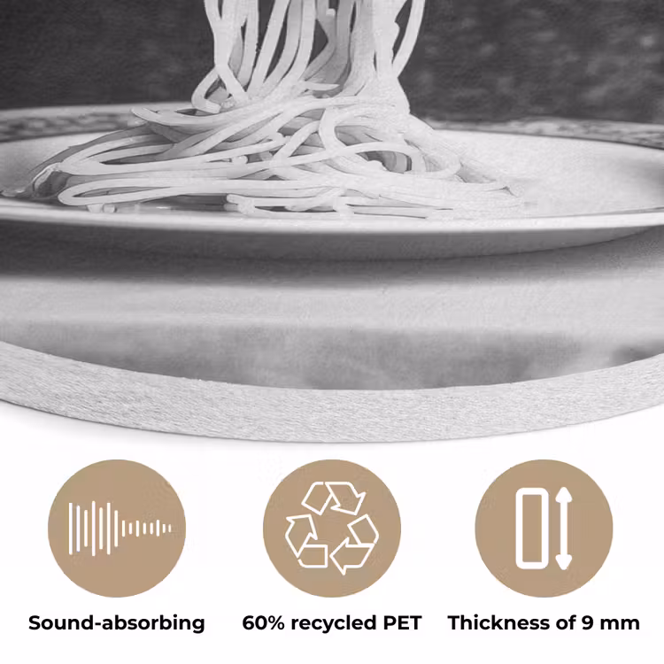 Poedel - Hond - Zwart - Wit - Schattig - Pasta Akoestische PET Vilt - Rond klein -closeup_NL