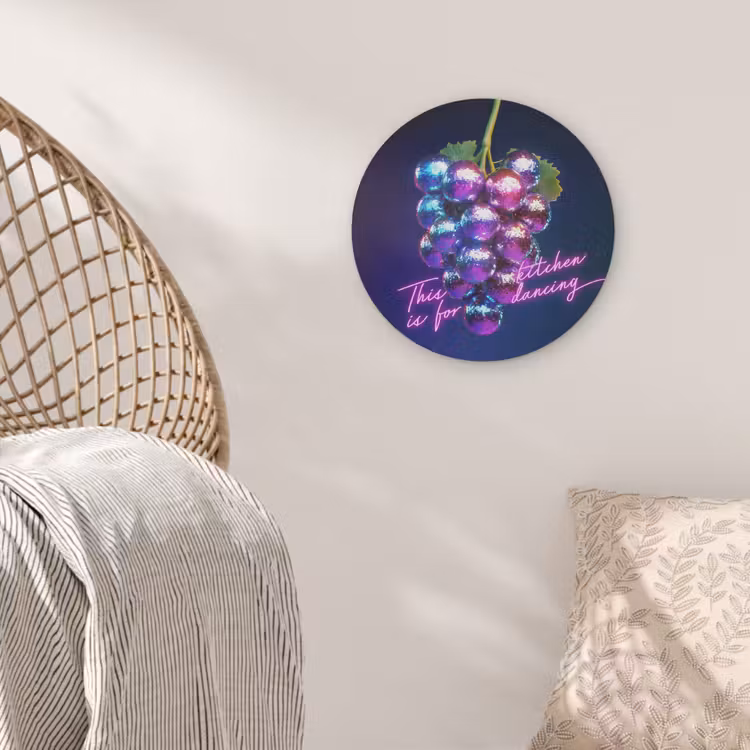 Quote - Neon - Disco - Druiven Akoestische PET Vilt - Rond klein -sfeer4