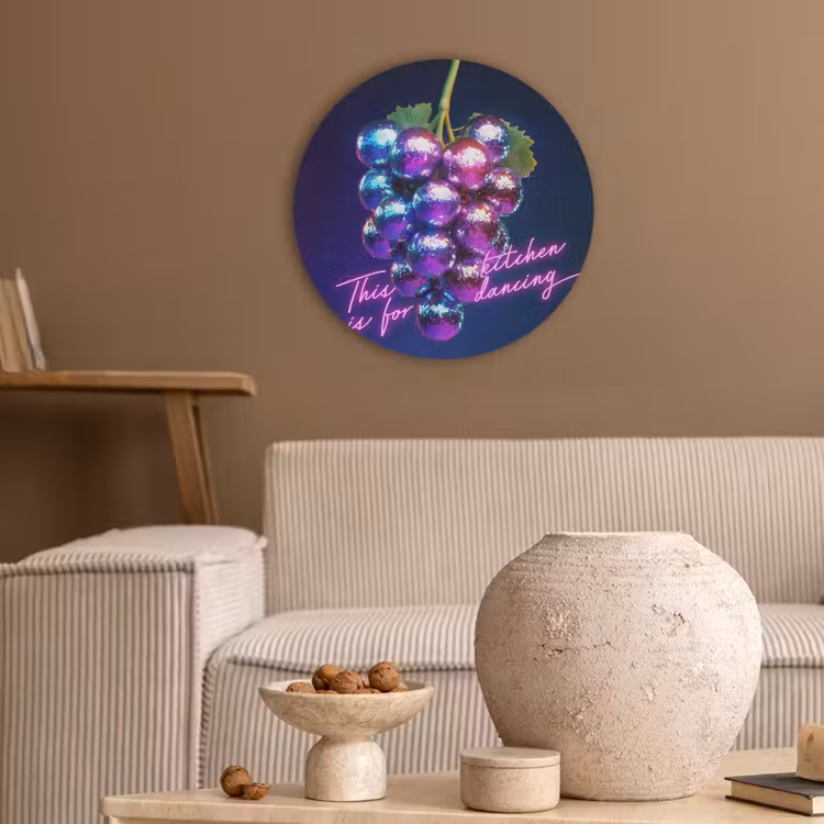 Quote - Neon - Disco - Druiven Akoestische PET Vilt - Rond klein -sfeer1