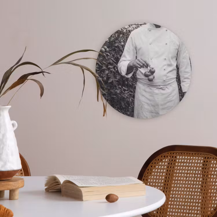 Tomaten - Chef - Zwart - Wit Akoestische PET Vilt - Rond klein -sfeer3