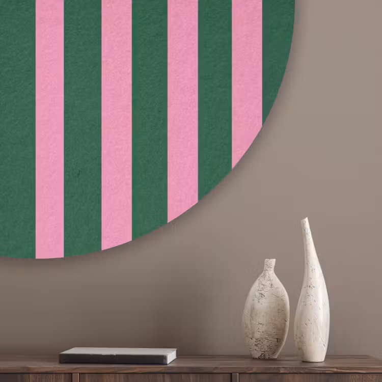 Verticale strepen - Groen - Roze Akoestische PET Vilt - Rond klein 838 -sfeer5_closeup