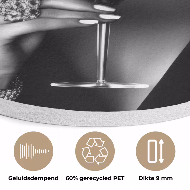 Vrouw - Cocktail - Chic Akoestische PET Vilt - Rond klein -closeup_NL