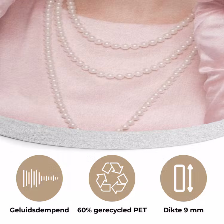 Vrouw - Roze - Parelketting - Krulspelden Akoestische PET Vilt - Rond klein -closeup_NL