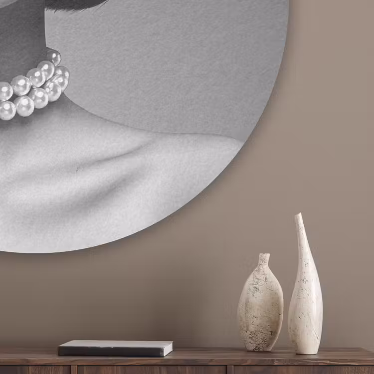 Vrouw - Zwart Wit - Ketting - Zonnebril Akoestische PET Vilt - Rond klein -sfeer5_closeup
