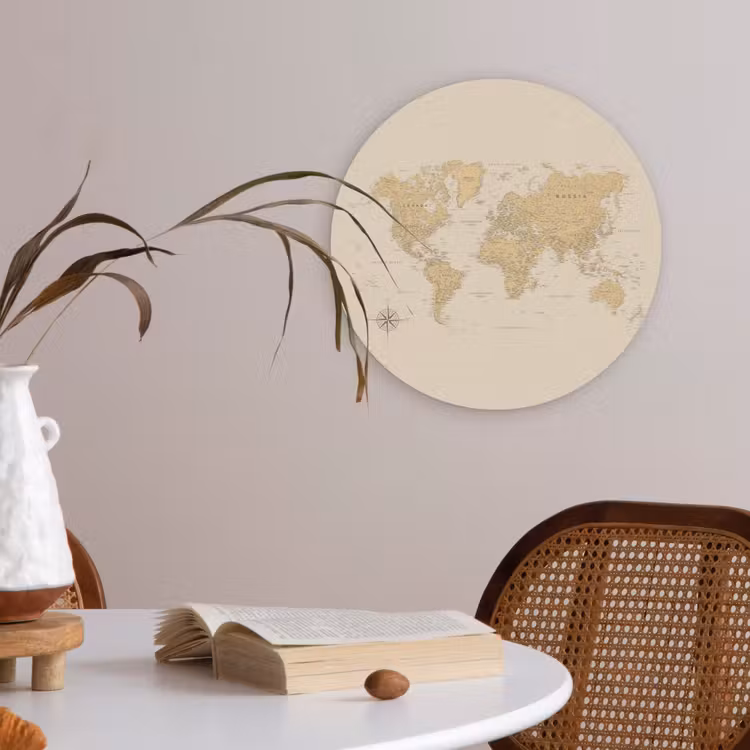 Wereldkaart - Realistisch - Beige Akoestische PET Vilt - Rond klein -sfeer3