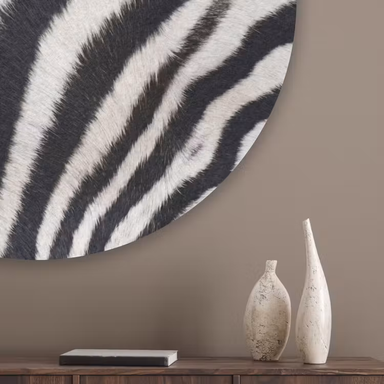 Zebra - Vacht - Klassiek - Zwart - Wit Akoestische PET Vilt - Rond klein -sfeer5_closeup