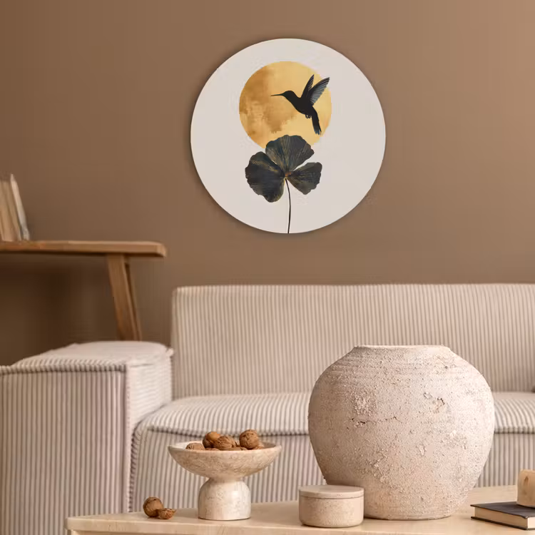 Zwarte kolibrie - Bloem - Gouden cirkel Akoestische PET Vilt - Rond klein -sfeer1