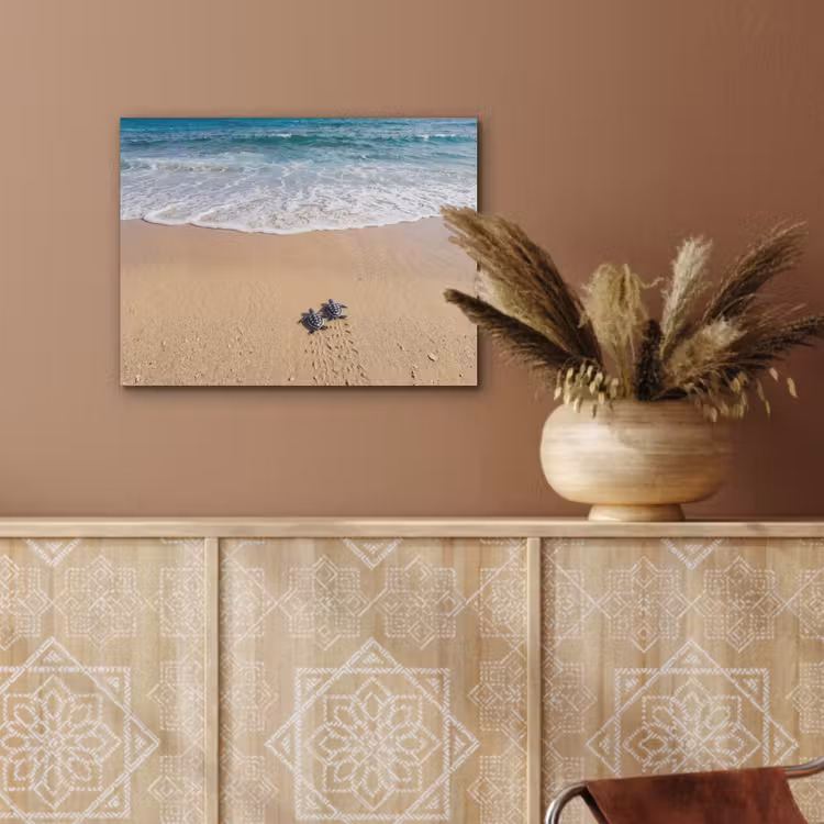 Schildpad - Jong - Strand - Oceaan - Blauw PET vilt klein -sfeer4