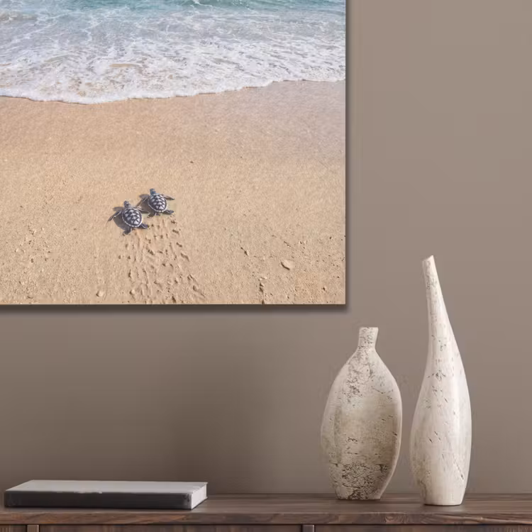 Schildpad - Jong - Strand - Oceaan - Blauw PET vilt klein -sfeer6_closeup