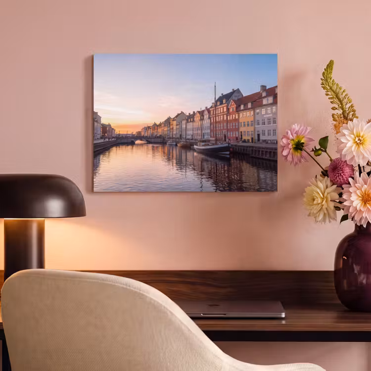 Stad - Gracht - Zonsondergang - Klassiek - Kleurrijk PET vilt klein -sfeer3