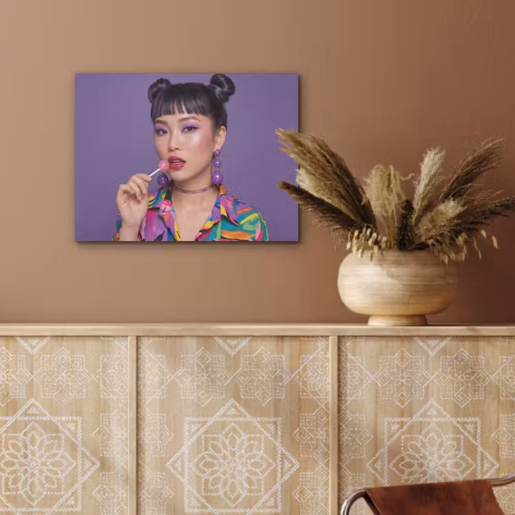 Vrouw - Portret - Make-up - Paars - Levendig PET vilt klein -sfeer4