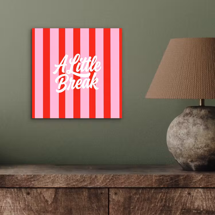 A Little Break - Strepen - Rood - Roze aluminium wit klein -sfeer2