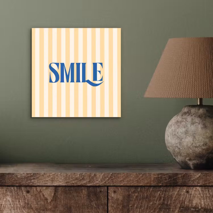 Blauw - Geel - Strepen - Smile aluminium wit klein -sfeer2
