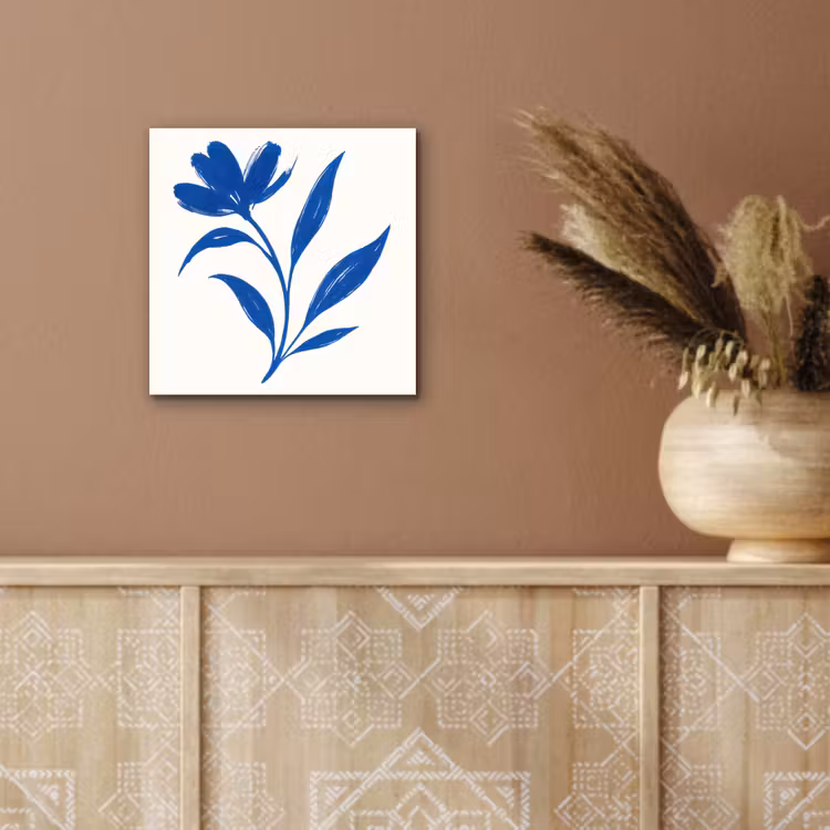 Bloem - Blaadjes - Minimalistisch - Blauw aluminium wit klein -sfeer4