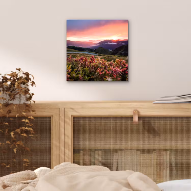 Bloemen - Bergen - Landschap - Nacht - Lucht - Roze aluminium wit klein -sfeer3