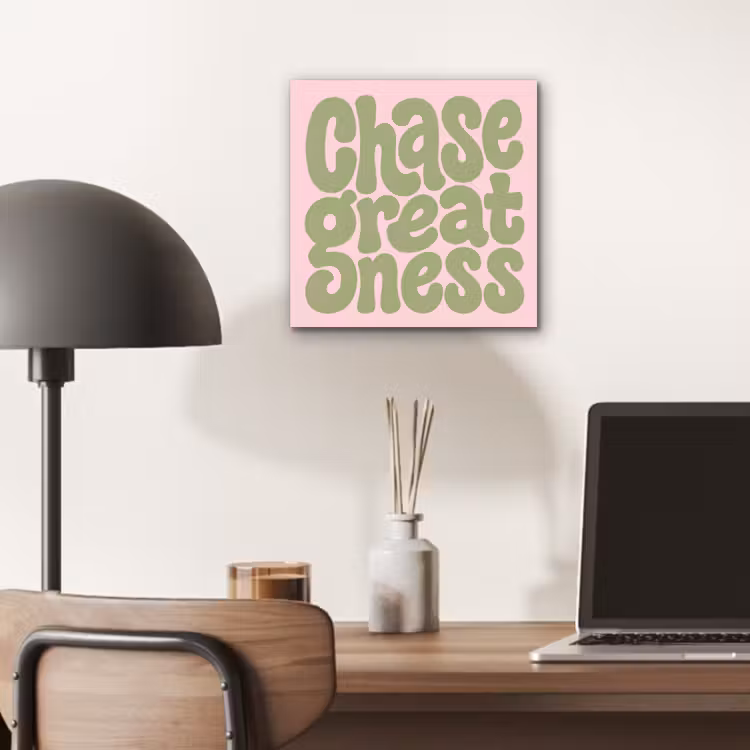Chase greatness - Groen - Roze - Retro aluminium wit klein -sfeer5