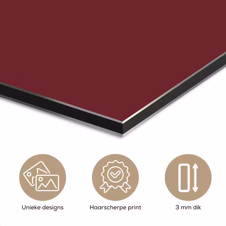 Dark - Garnet - Rood aluminium wit klein 46 -closeup_NL