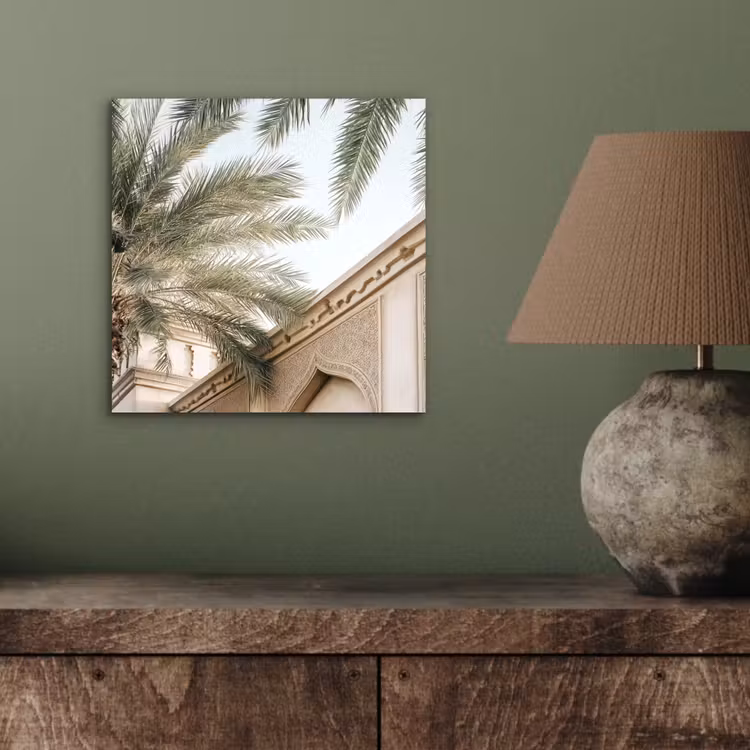 Gebouw - Palmbomen - Beige - Zon aluminium wit klein -sfeer2