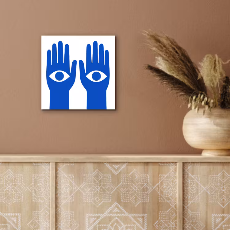 Handen - Twee - Ogen - Blauw aluminium wit klein -sfeer4
