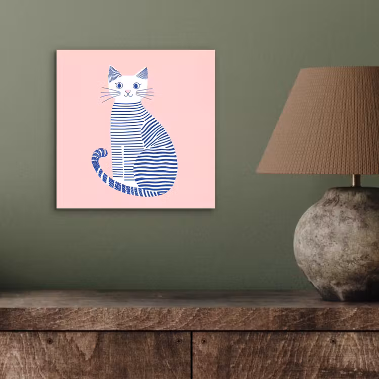 Kat - Illustratie - Minimalistisch - Roze aluminium wit klein -sfeer2