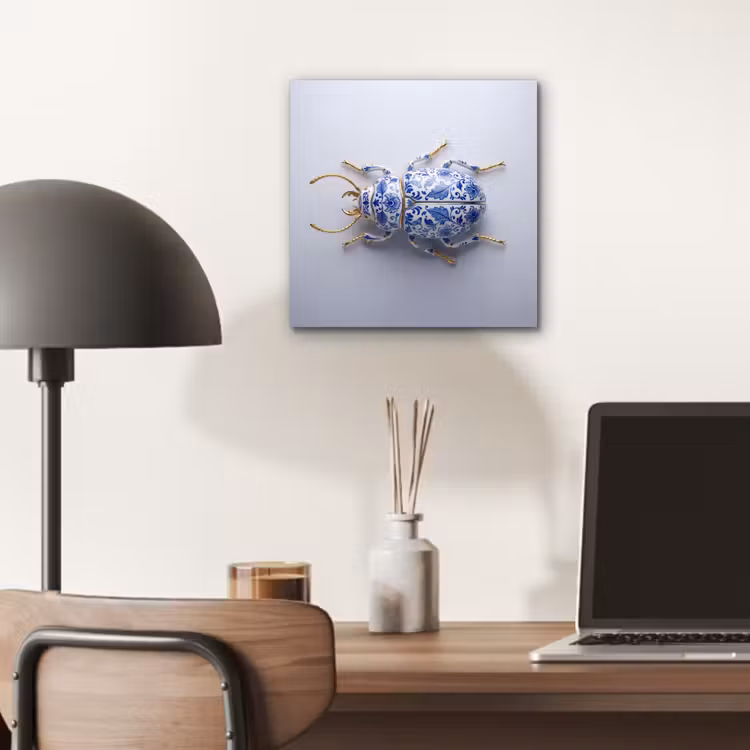 Kever - Delfts  - Blauw - Goud aluminium wit klein -sfeer5