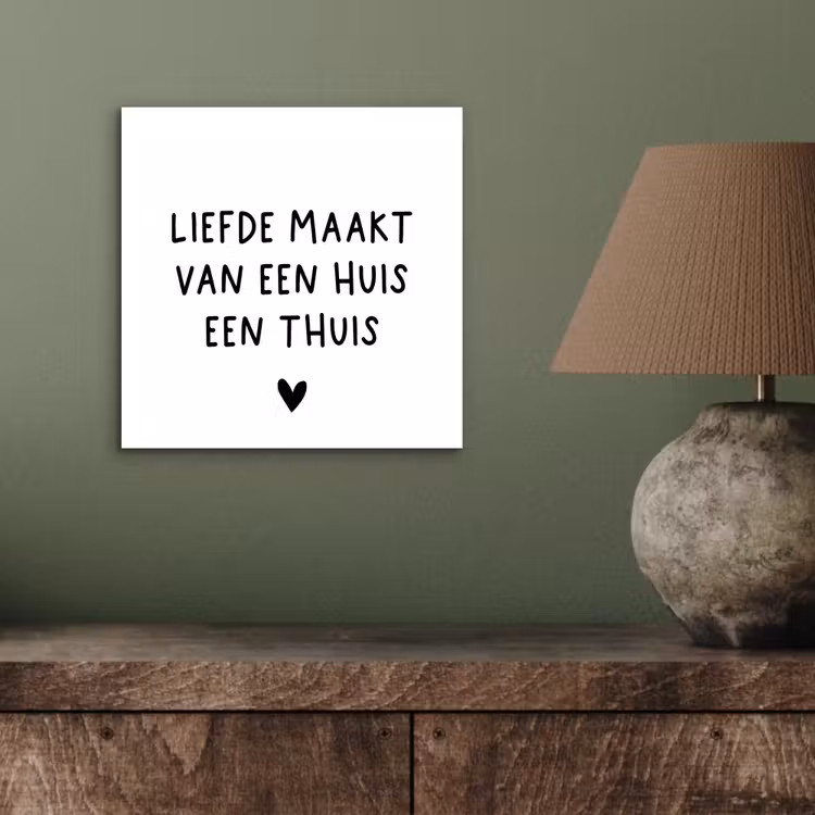 Liefde maakt van een huis een thuis - Spreuken - Quotes aluminium wit klein -sfeer2