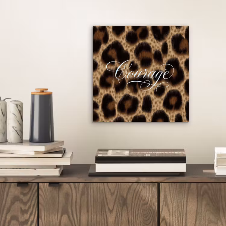 Luipaardprint - Bruin - Courage - Sierlijk aluminium wit klein -sfeer1
