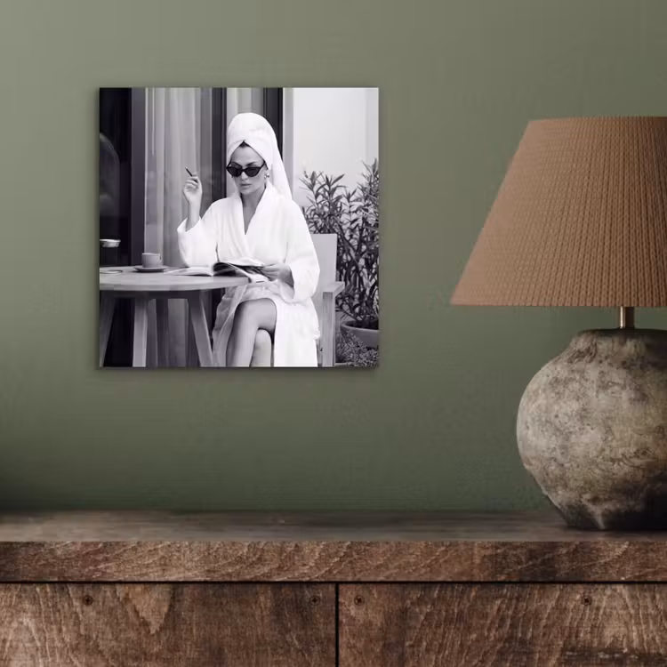 Modern - Vrouw - Zwart - Wit aluminium wit klein -sfeer2
