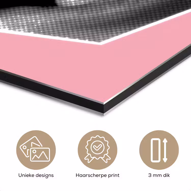 Mond - BLAH BLAH - Roze aluminium wit klein -closeup_NL