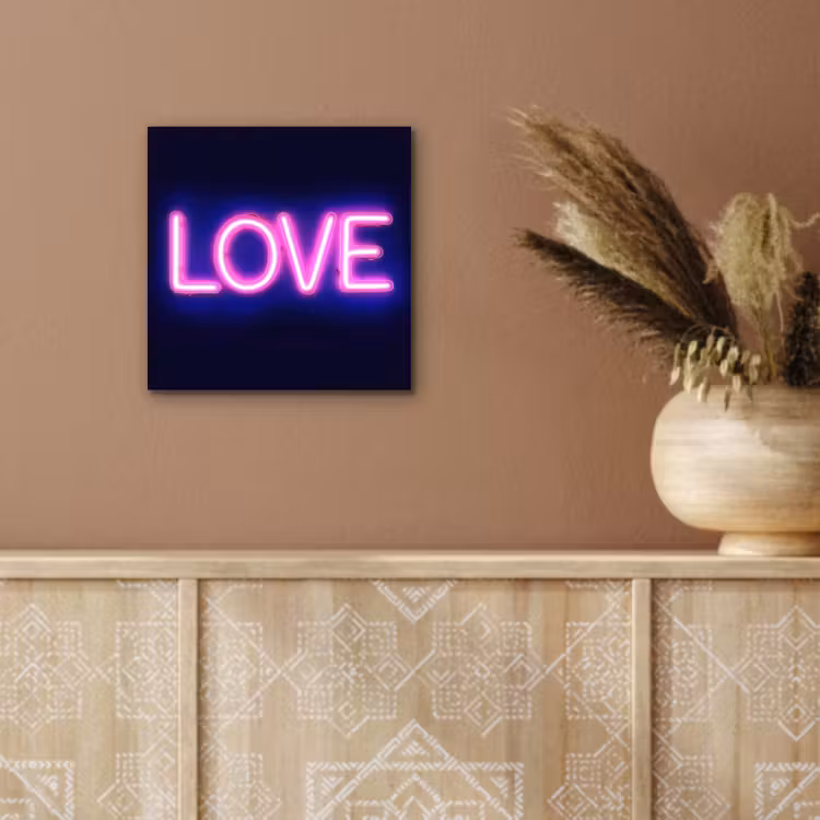 Neon - Love - Valentijn aluminium wit klein -sfeer4