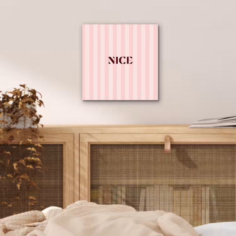 Nice - Strepen - Roze aluminium wit klein -sfeer3