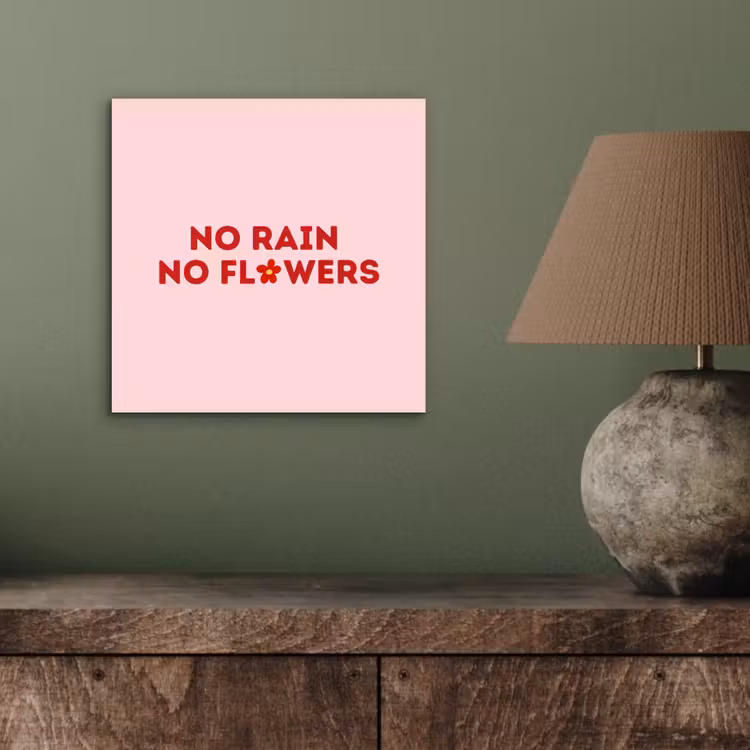 No rain no flowers - Minimalistisch - Roze - Bloem aluminium wit klein -sfeer2