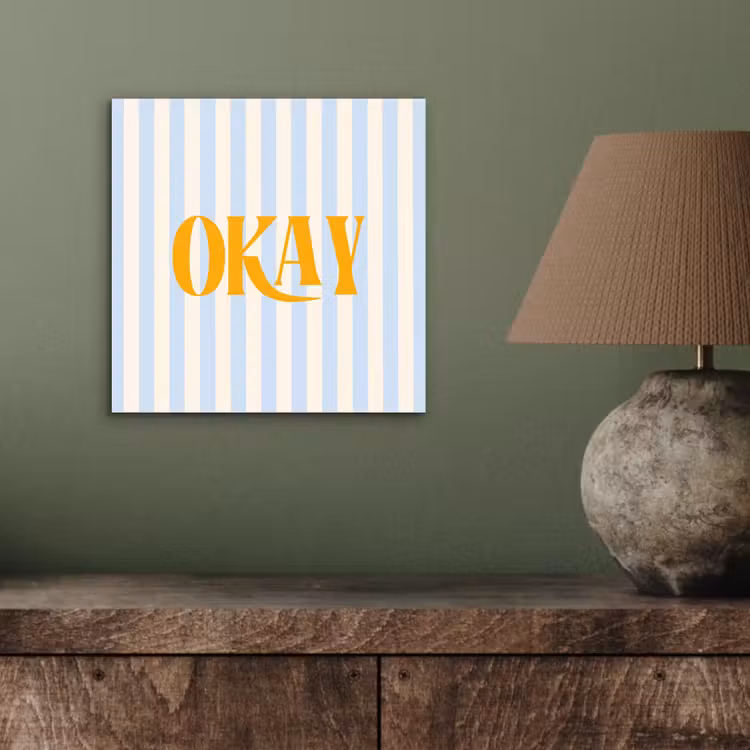 Oranje - Blauw - Strepen - Okay aluminium wit klein -sfeer2