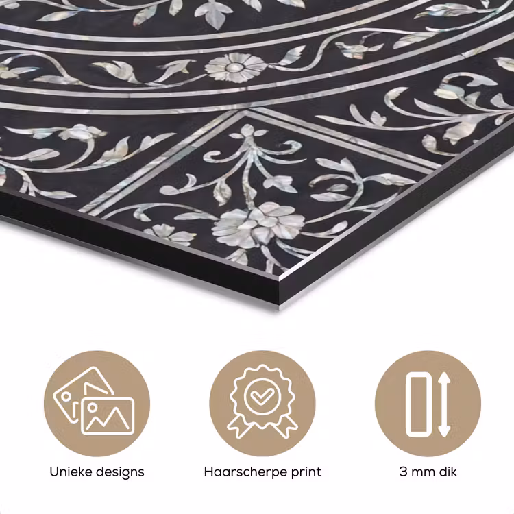 Patroon - Bloemmotief - Decoratie - Klassiek - Zwart aluminium wit klein -closeup_NL