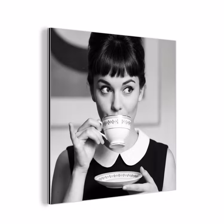 Portret - Thee - Vrouw aluminium wit klein -3d