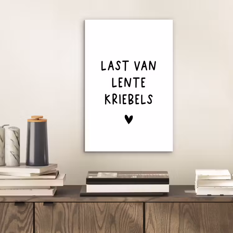 Quotes - Last van lentekriebels - Spreuken aluminium wit klein -sfeer1