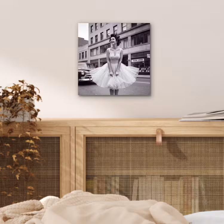 Retro - Vrouw - Zwart - Wit aluminium wit klein -sfeer3