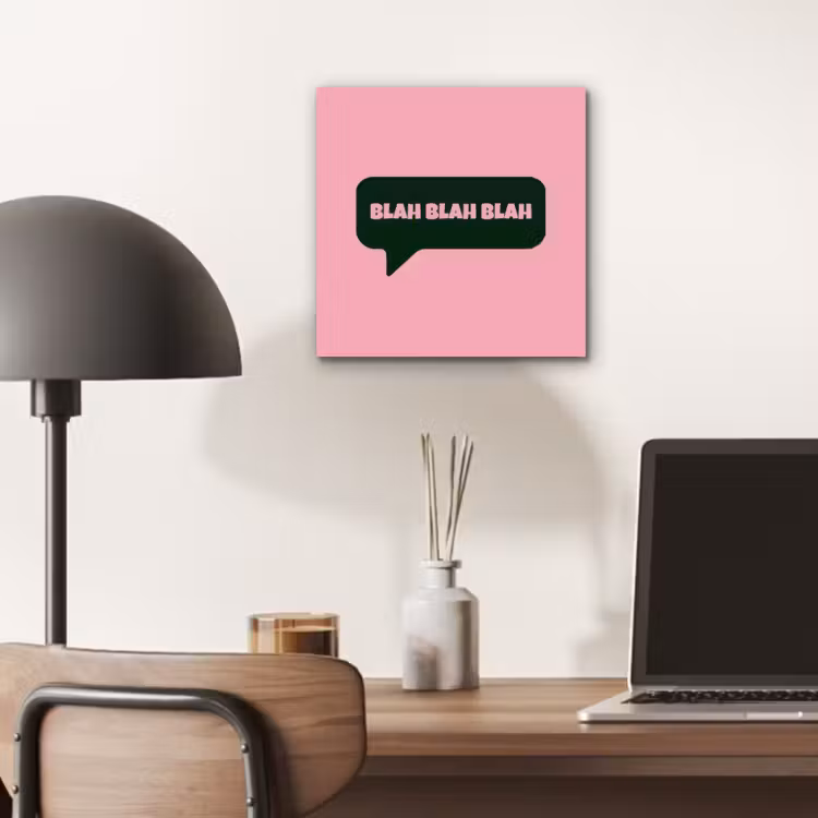 Roze - Tekstwolk - Groen - BLAH BLAH BLAH aluminium wit klein -sfeer5
