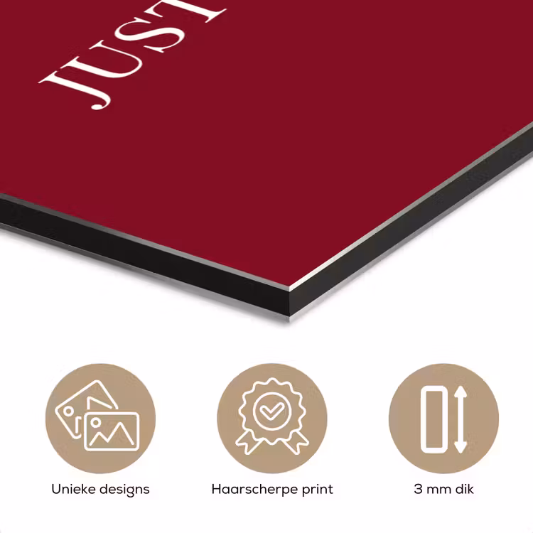 Santa - Wine - Rood - Kerst - Kerstman aluminium wit klein -closeup_NL