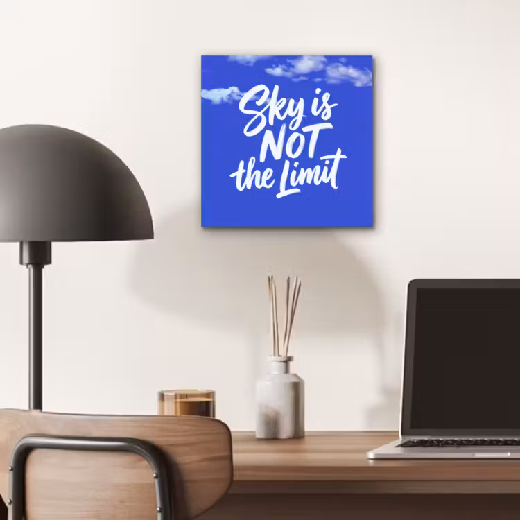 Sky is not the limit - Blauwe lucht - Wolken aluminium wit klein -sfeer5