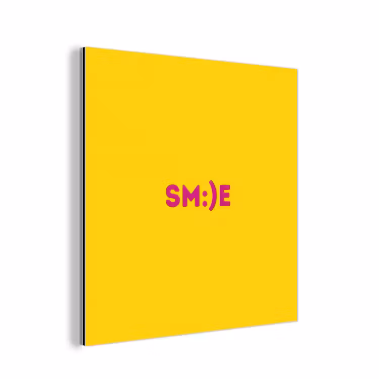 Smile - Roze - Geel aluminium wit klein -3d