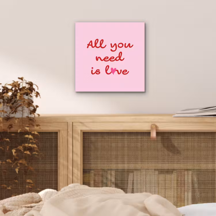 Tekst - Roze - Love - Hart aluminium wit klein -sfeer3