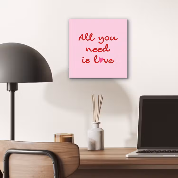 Tekst - Roze - Love - Hart aluminium wit klein -sfeer5