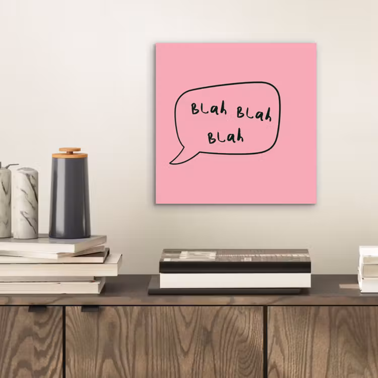 Tekstwolkje - BLAH BLAH BLAH - Roze aluminium wit klein -sfeer1