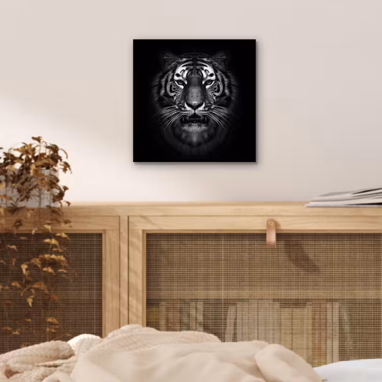 Tijger - Dieren - Zwart - Wit - Portret - Wild aluminium wit klein -sfeer3