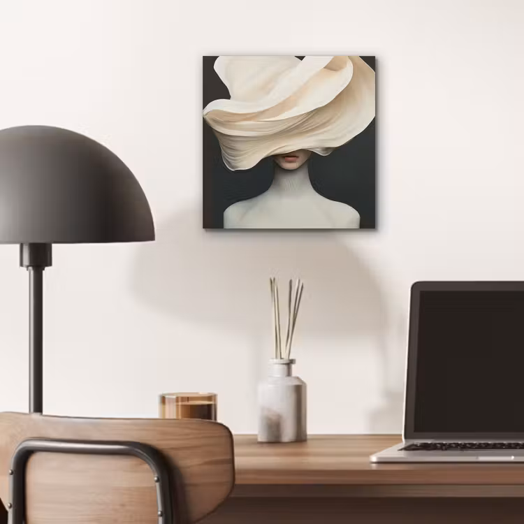 Vrouw - Beige - hoed aluminium wit klein -sfeer5