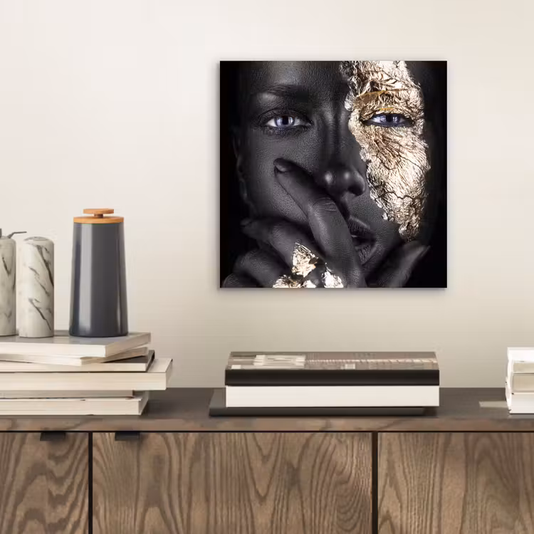 Vrouw - Goud - Zwart - Schmink - Luxe aluminium wit klein -sfeer1