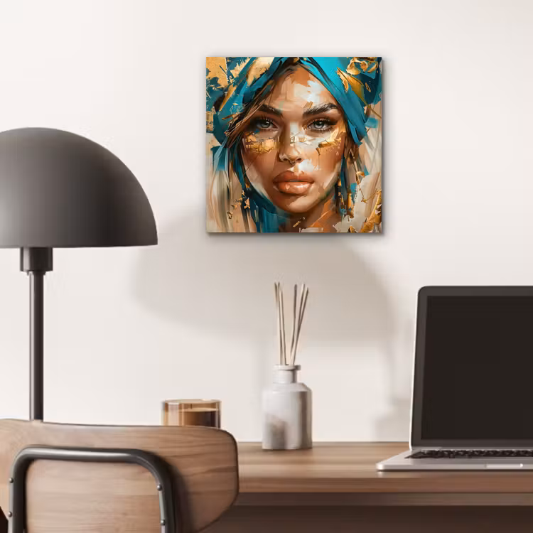 Vrouw - Portret - Goud - Luxe - Blauw aluminium wit klein -sfeer5