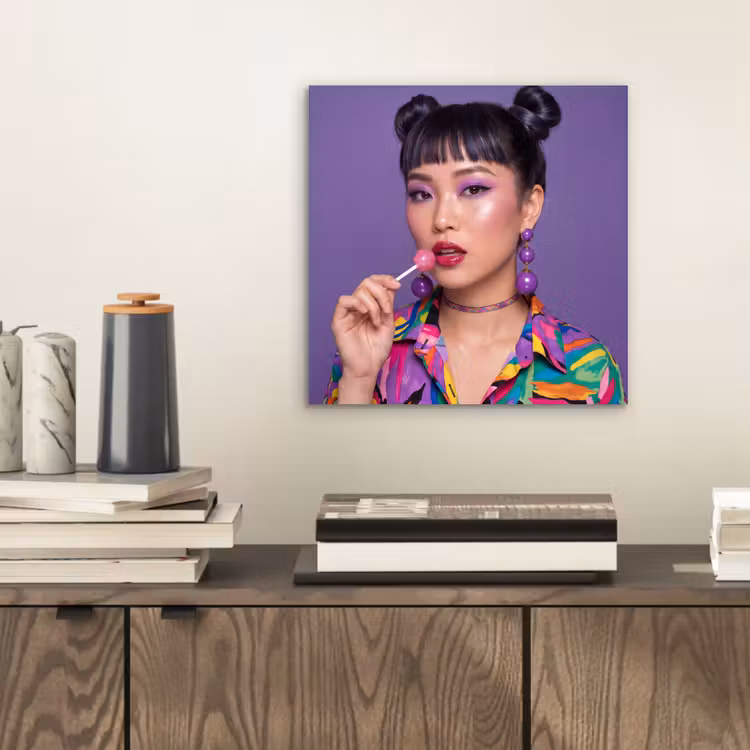 Vrouw - Portret - Make-up - Paars - Levendig aluminium wit klein -sfeer1